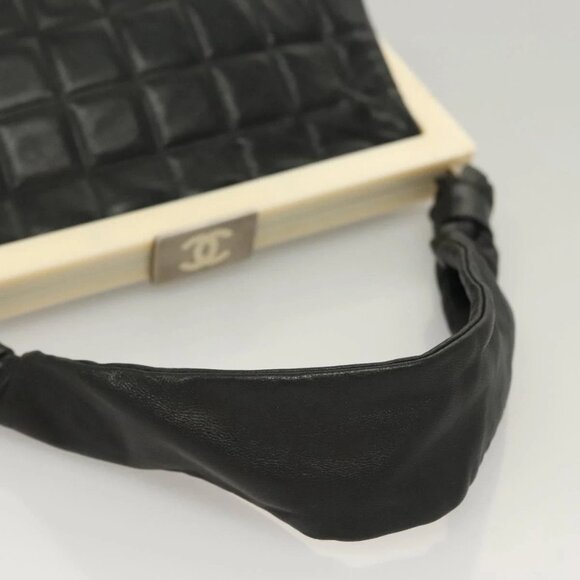 CHANEL Choco Bar Hand Bag Lamb Skin Black CC Auth 136265 - Picture 8 of 16